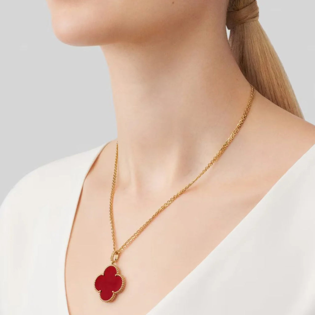 Gold Clover Pendant Necklace for Women Carnelian 1 Motif Gift Jewelry