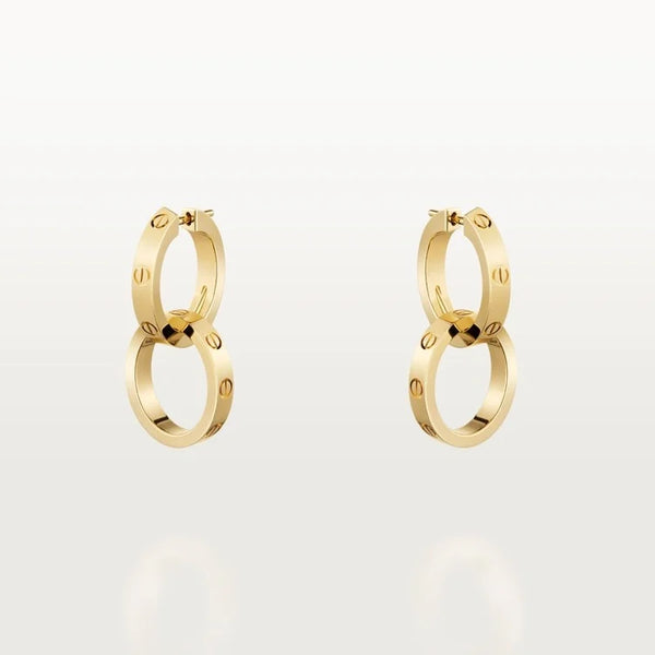 Gold Bond Of Infinity – Interlocking Circle Earrings With Modern Boldness