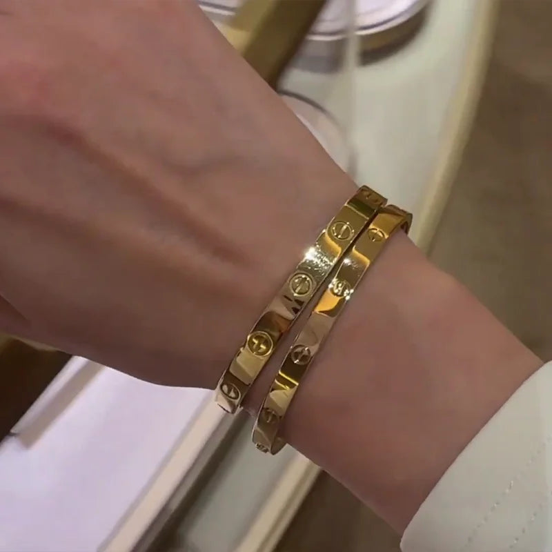 Luxury Minimalist Yellow Gold Screw Bracelet, Classic Model