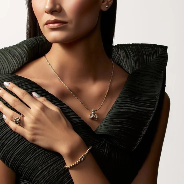 Queen of the Garden – Gold Necklace with Engraved Bee Pendant and Crystal Accents