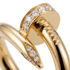 Classic Juste Un Clou Pavé Ring