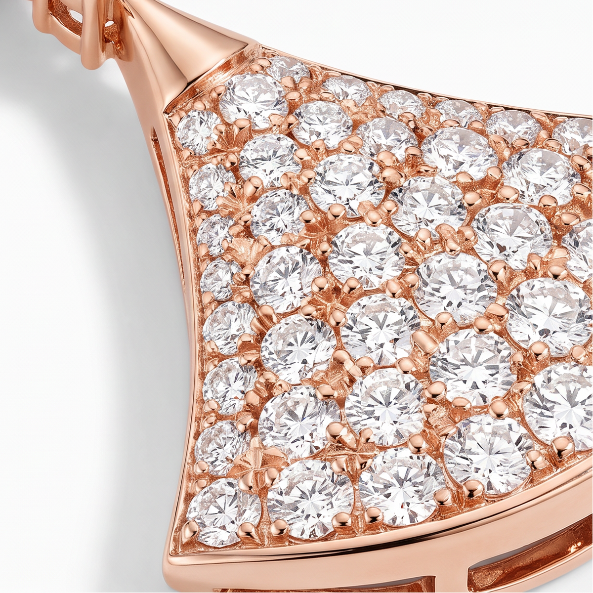 Diva's Dream Full-pavé Pendant Necklace