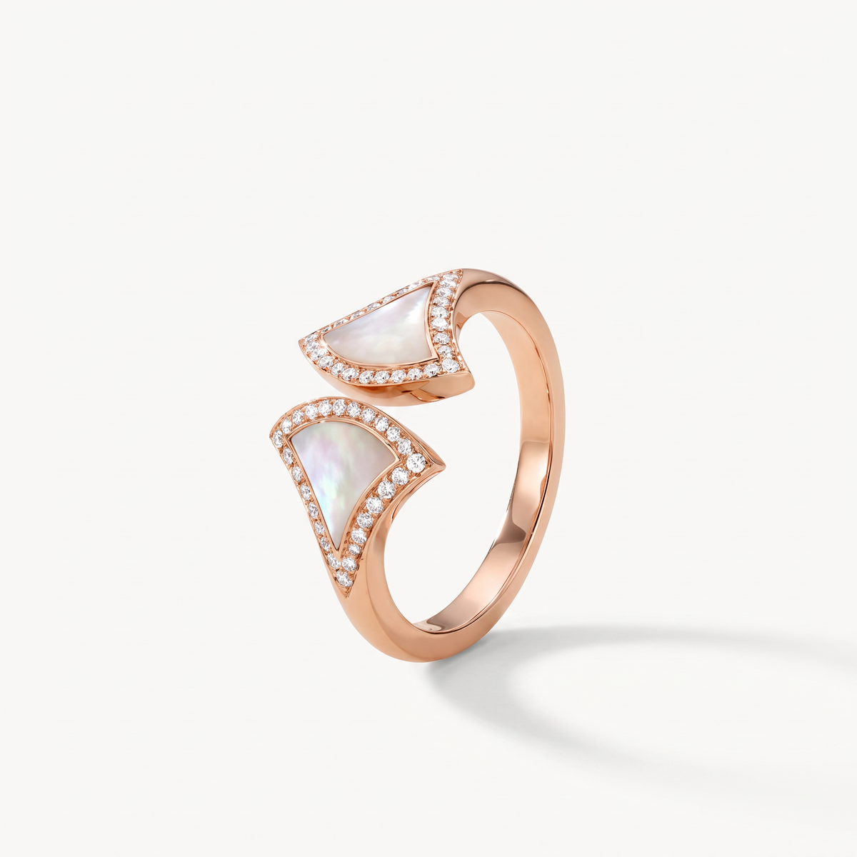 Diva's Dream Mother Of Pearl Ring