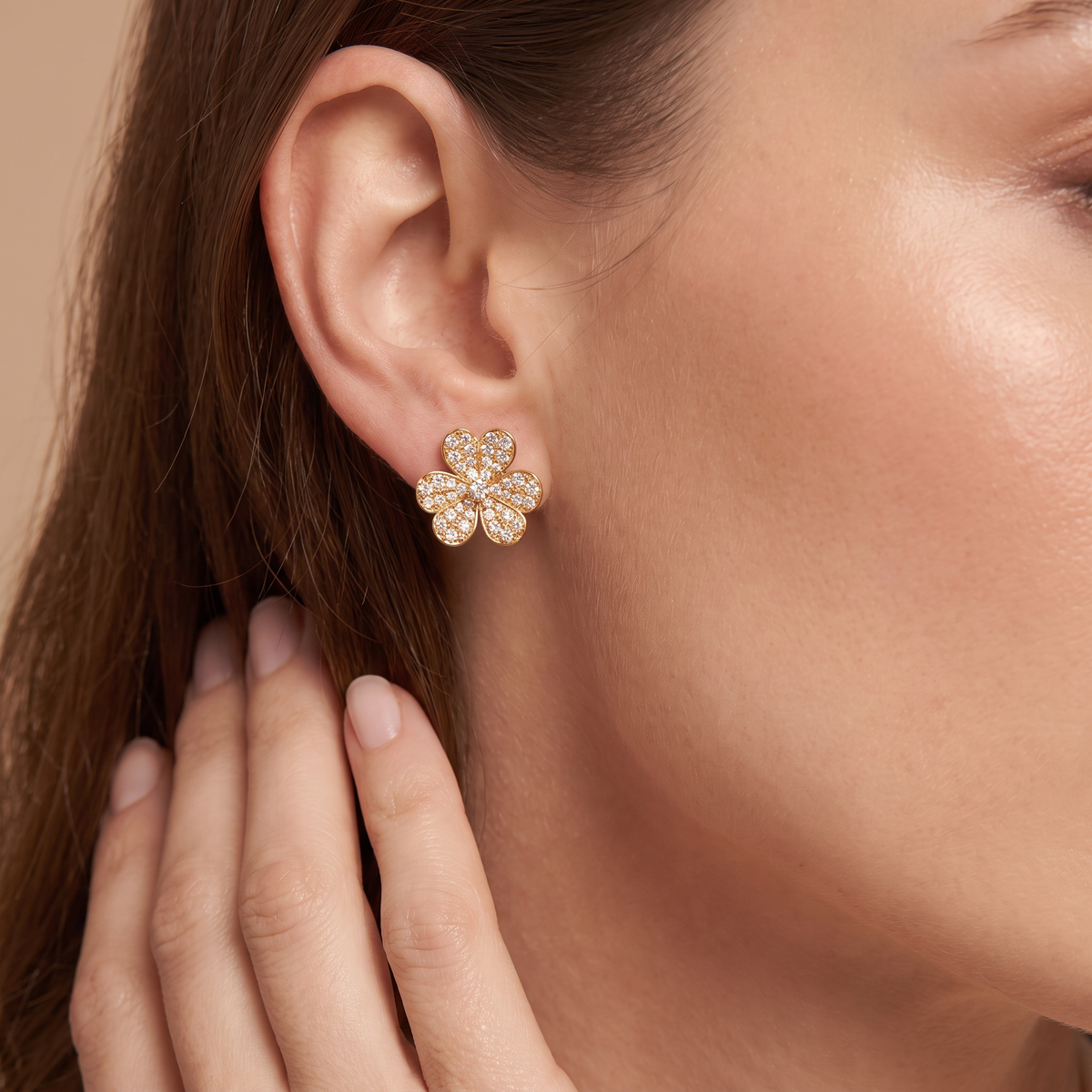 Frivole Flower Full-Paved Earrings