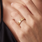 Love 8 Diamonds Band Ring