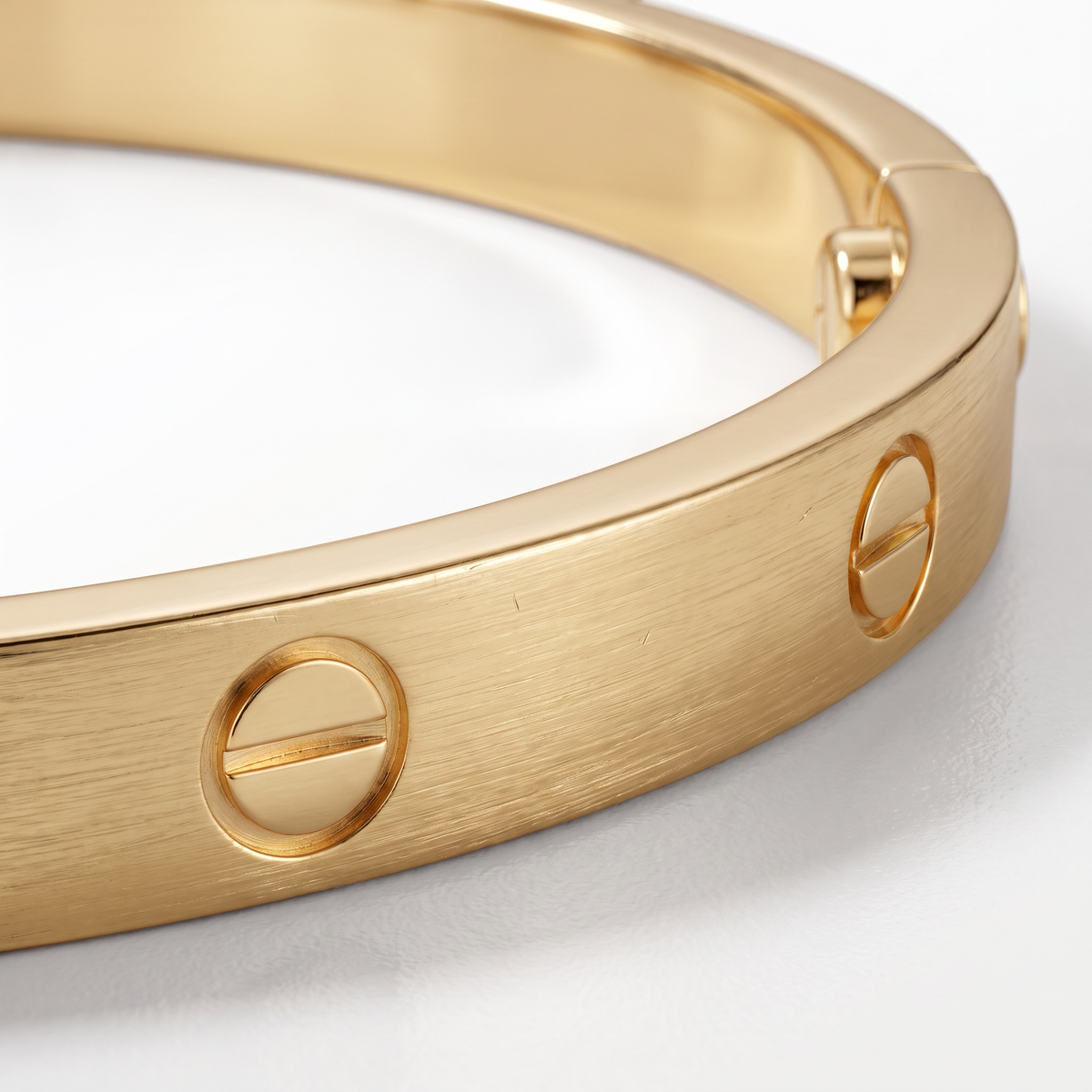 Love Classic Small Bracelet