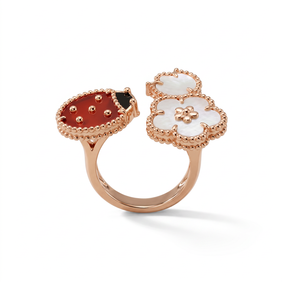 Lucky Spring Between-the-finger Ring