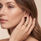 Medium Perlée Clover Diamonds Band Ring