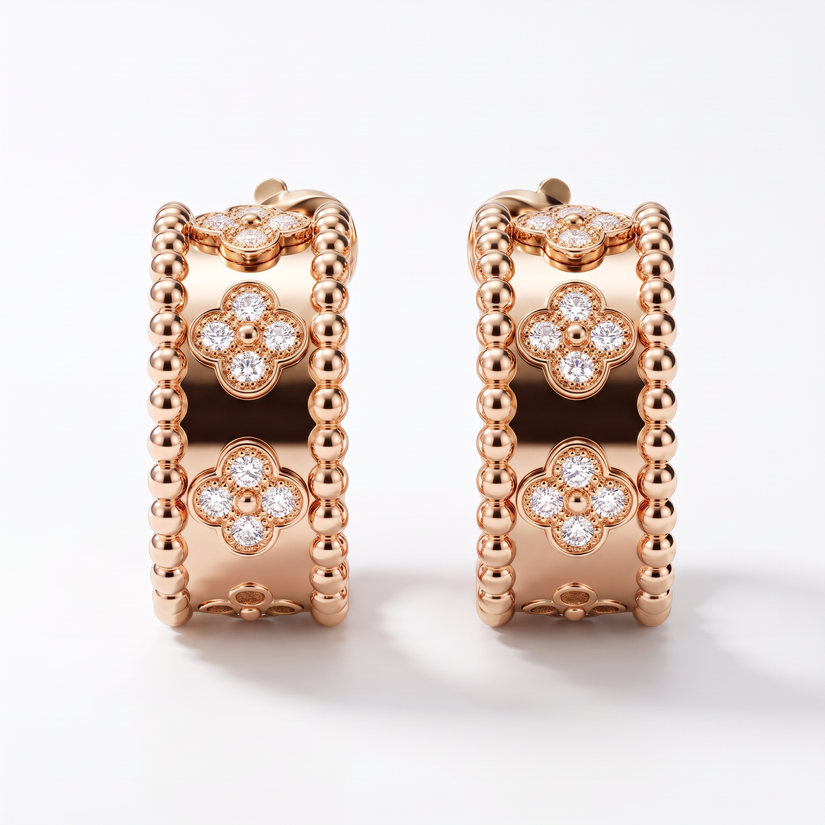 Perlée Clovers Hoop Earrings