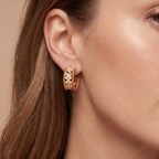 Perlée Clovers Hoop Earrings