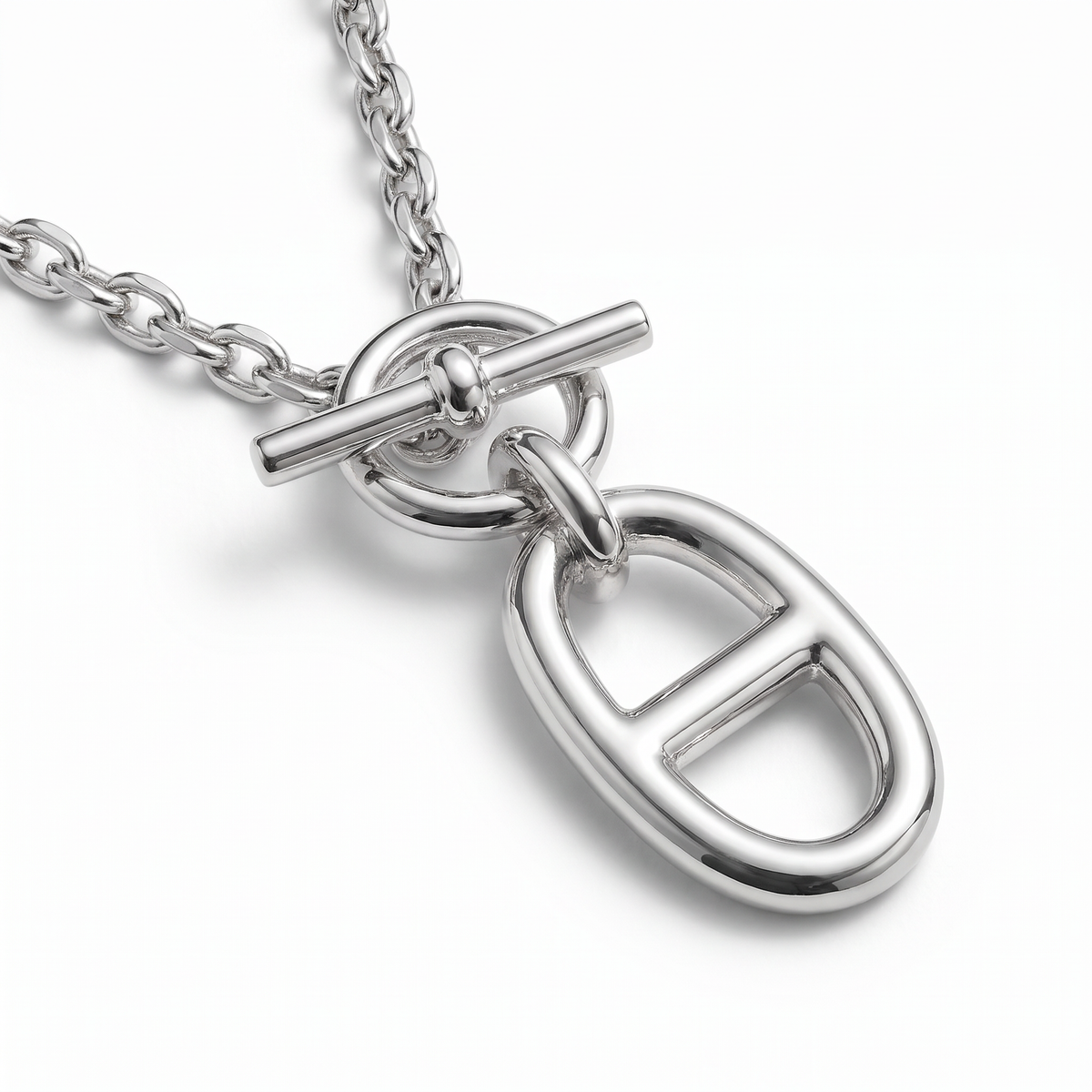 Small H Chaine Pendant Necklace