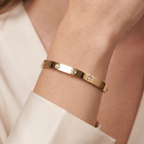 Small Love 6 Diamonds Bracelet
