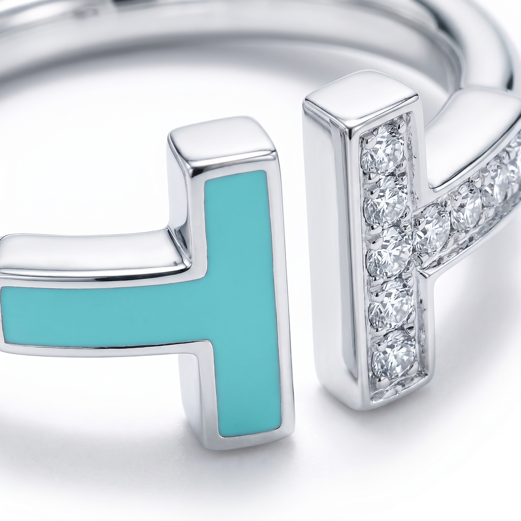 T Turquoise Half-Paved Wire Ring