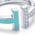 T Turquoise Half-Paved Wire Ring