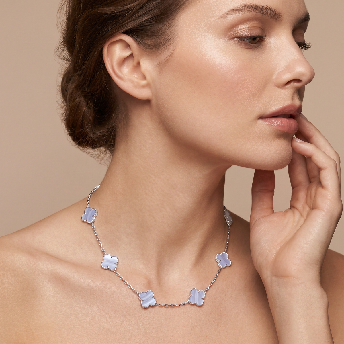 Vintage Alhambra Chalcedony 10 Motifs Necklace