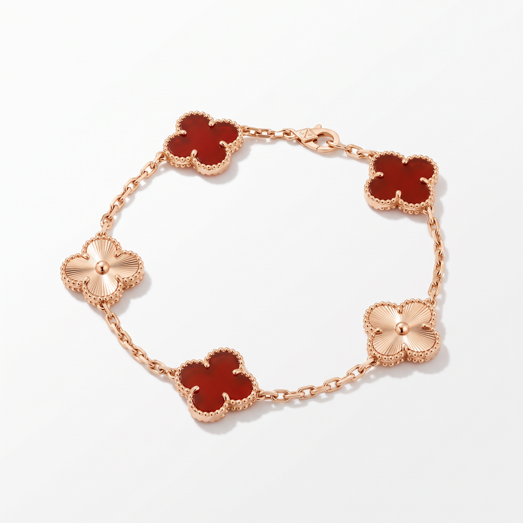 Vintage Alhambra Fluted And Carnelian Clover 5 Motifs Bracelet