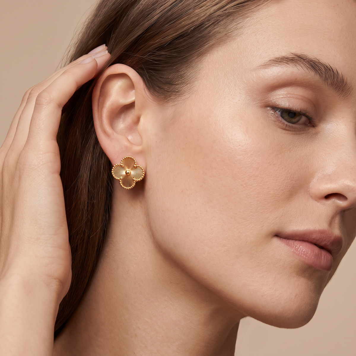 Vintage Alhambra Fluted Clover Earrings