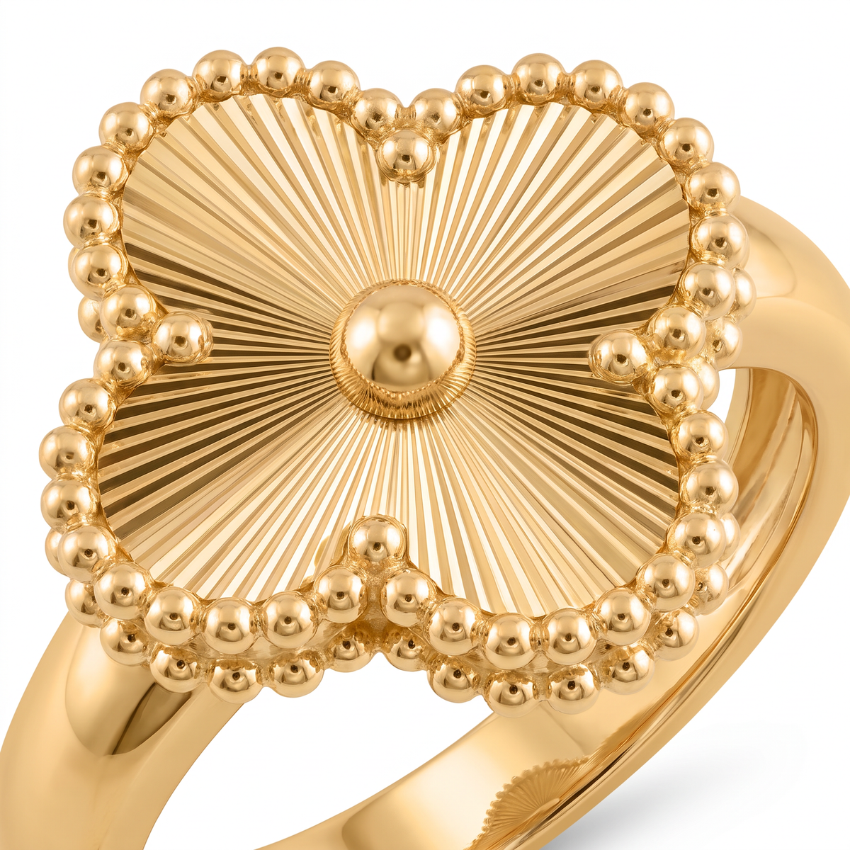 Vintage Alhambra Fluted Clover Ring