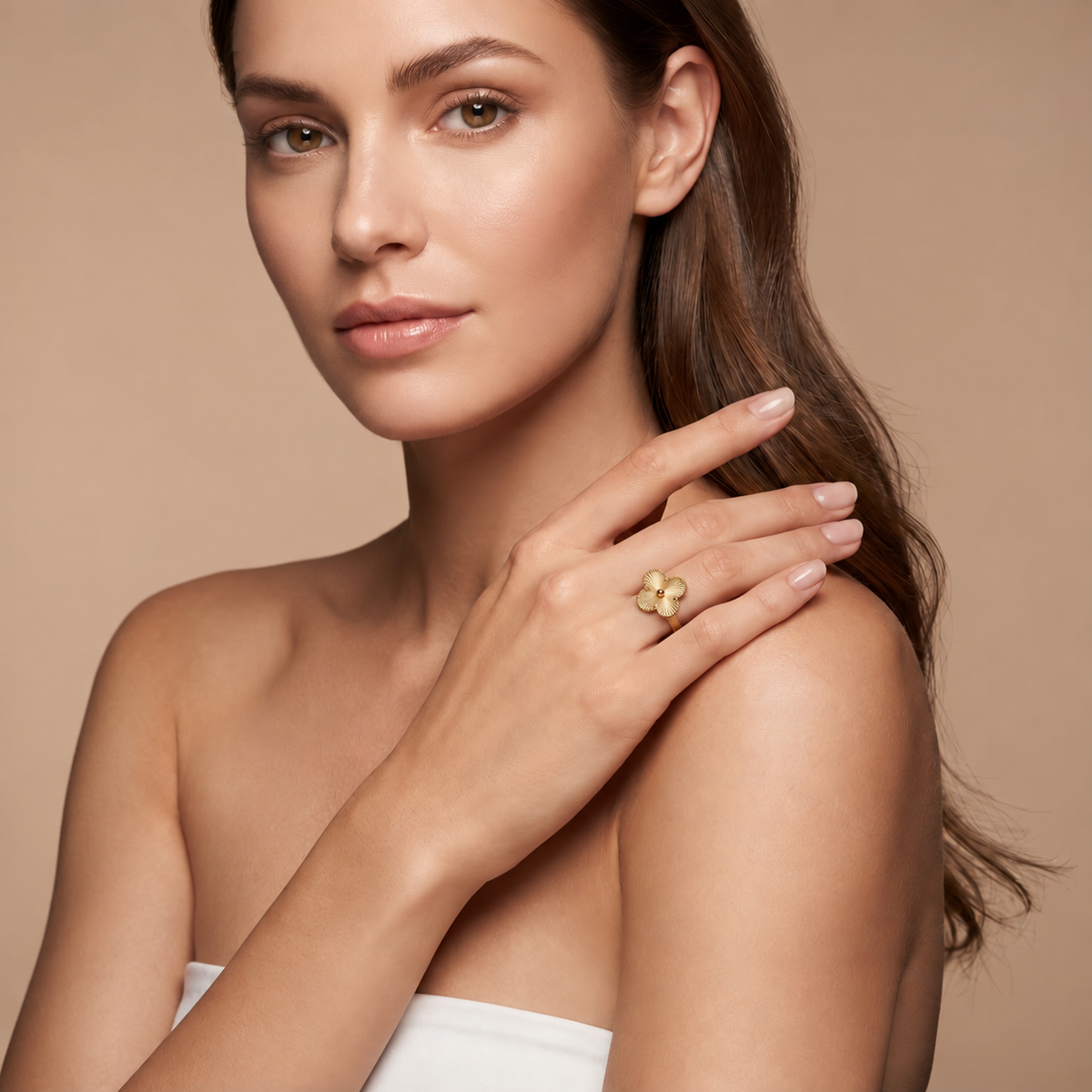 Vintage Alhambra Fluted Clover Ring