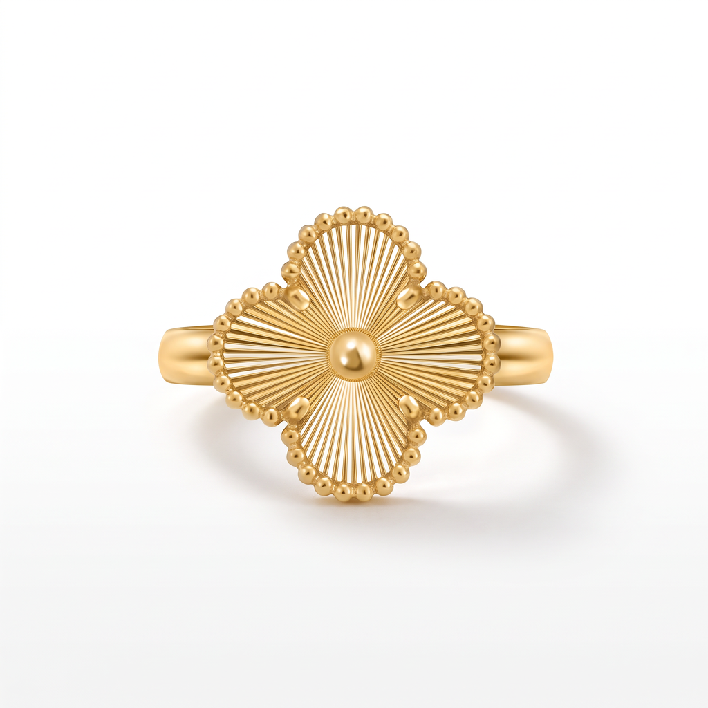 Vintage Alhambra Fluted Clover Ring