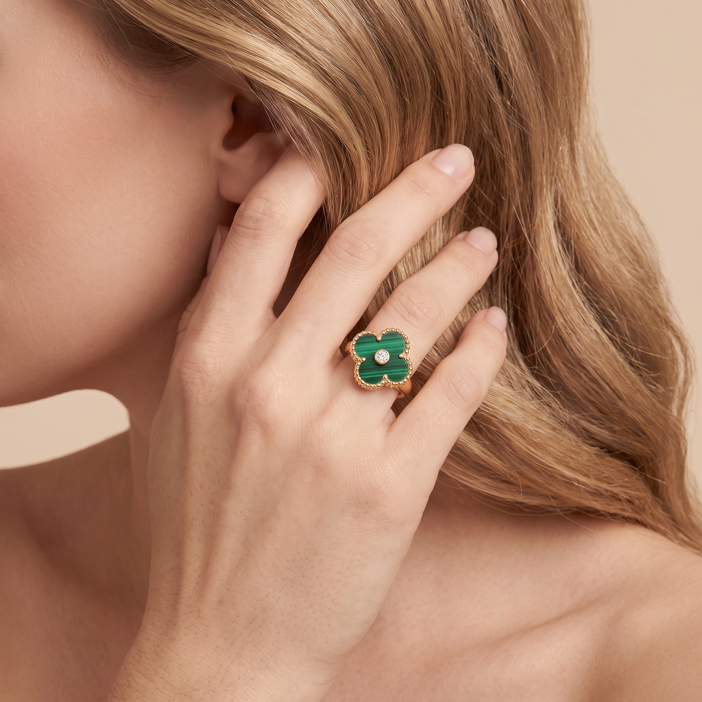 Vintage Alhambra Malachite Ring