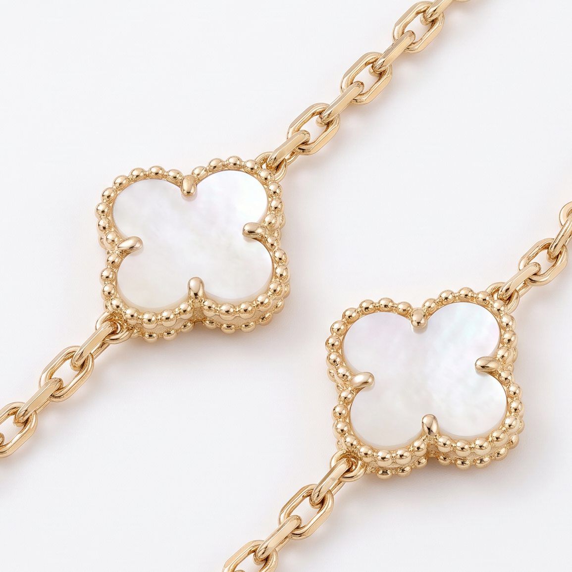 Vintage Alhambra Pearl Clover 10 Motifs Necklace