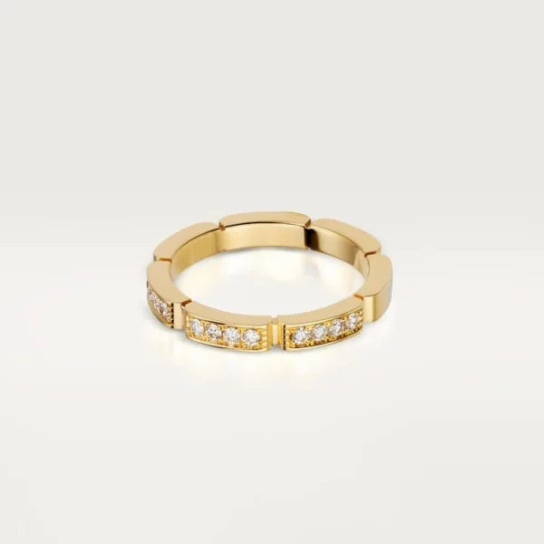 Gold Brilliance Of Unity – Segment-Linked Ring With Gleaming Stones