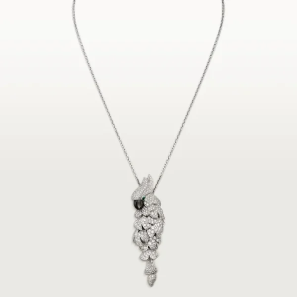 Majestic Parrot of Light – Sculpted Diamond Necklace Celebrating Exotic Elegance
