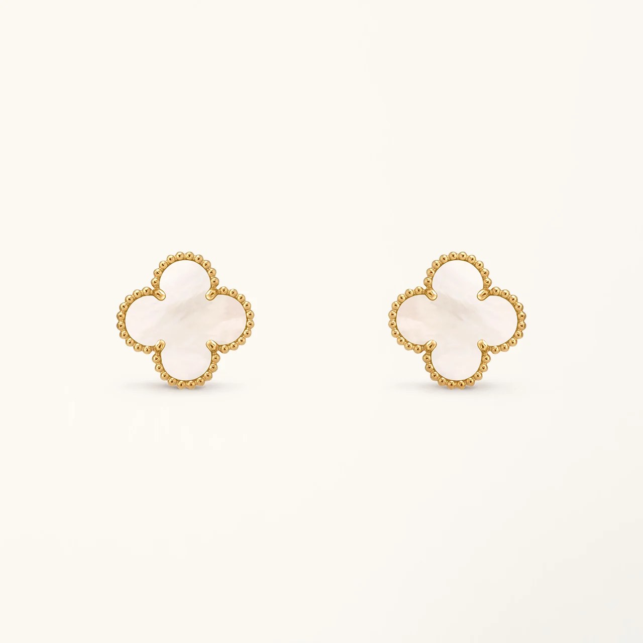 Clover Earrings Medium Yellow Gold Plated White Mother of Pearl Motif High Quality - Thumb1 Clover Earrings Medium Yellow Gold Plated White Mother of Pearl Motif High Quality Thumb1