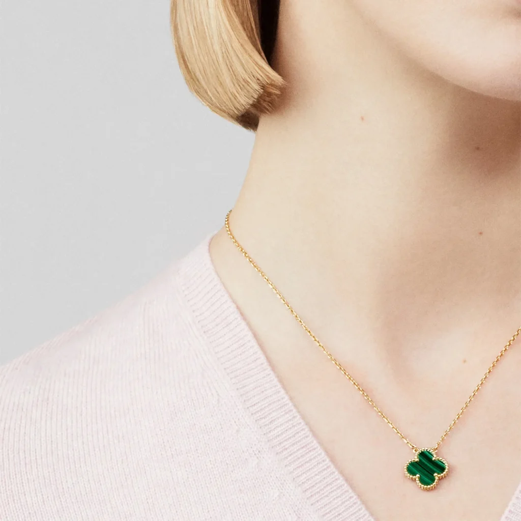 Clover Necklace Yellow Gold Plated Malachite Motif High Quality 2